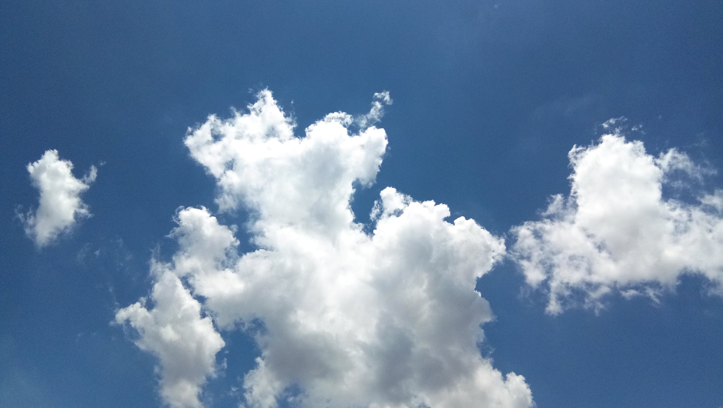 Clear sky with clouds